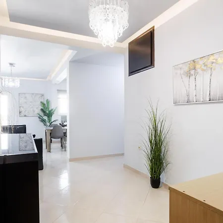 Noir - Close To Chania Center