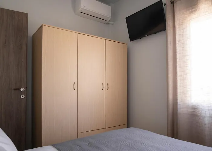 Noir - Close To Chania Center Daire